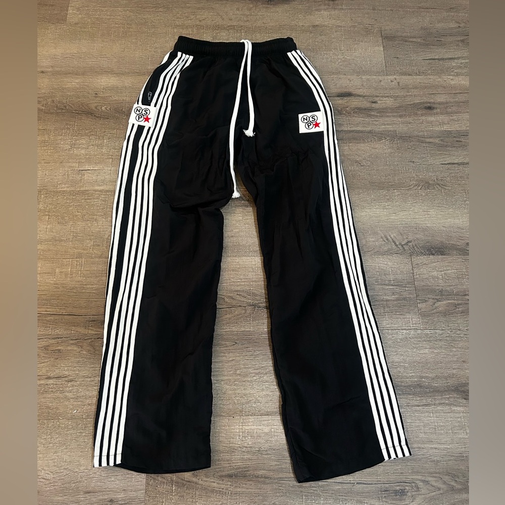 Y2K vintage “NSP” tracksuit 2000s look